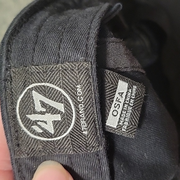 Chicago Cubs Hat - Picture 3 of 6